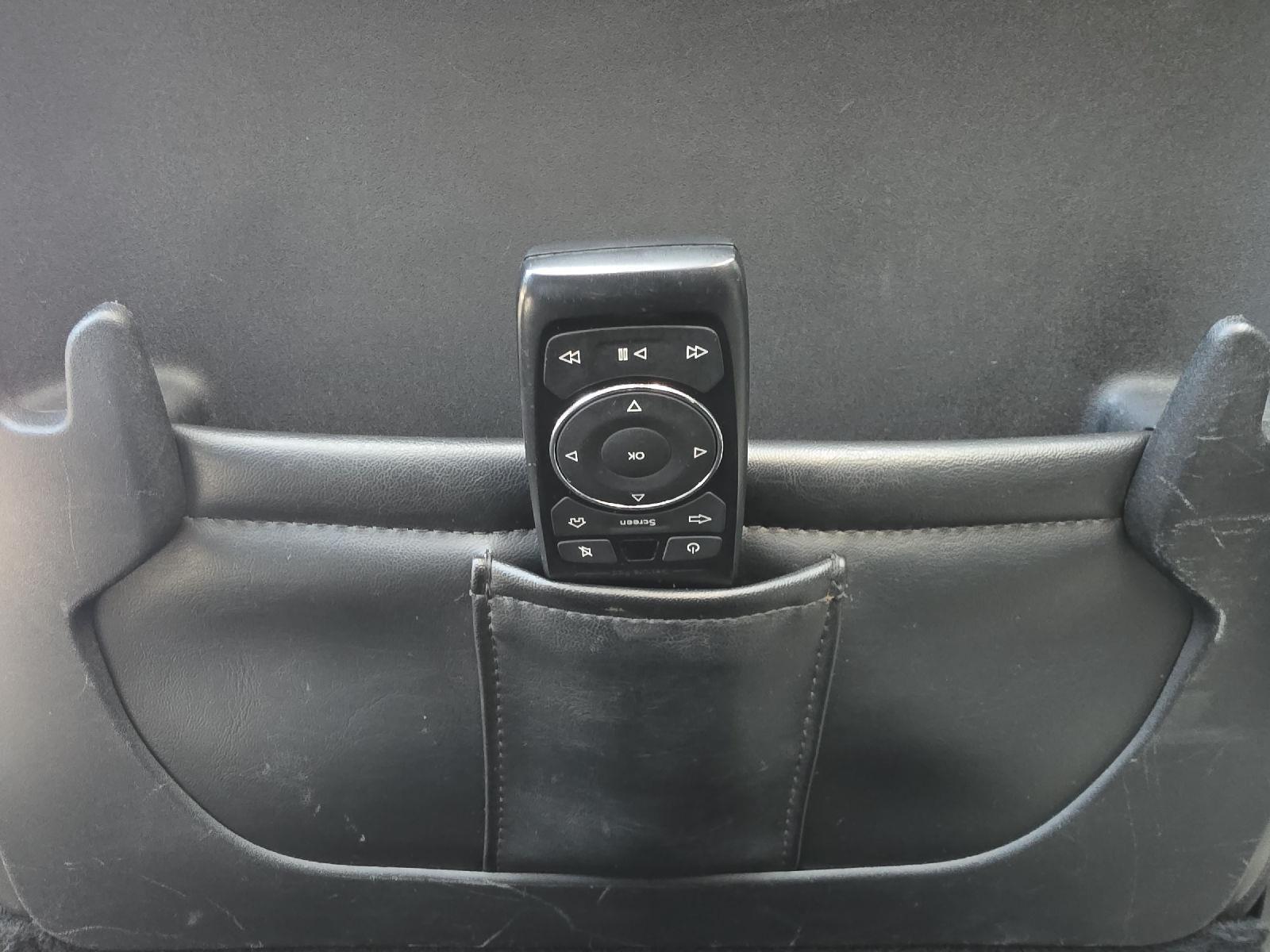 2020 Chrysler Pacifica Hybrid Limited - Photo 55