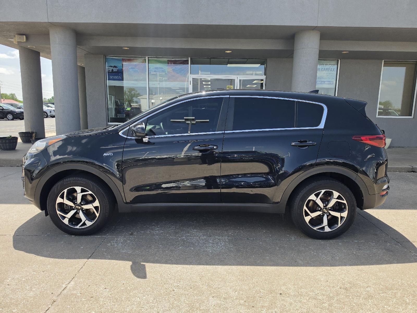 Used 2021 Kia Sportage LX with VIN KNDPMCACXM7912399 for sale in Arkansas City, KS