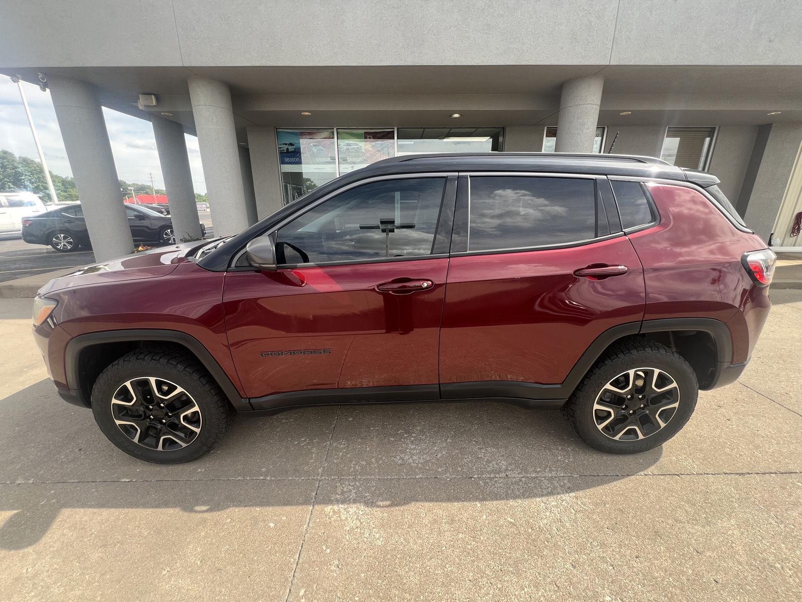 Used 2020 Jeep Compass Trailhawk with VIN 3C4NJDDB7LT239171 for sale in Arkansas City, KS