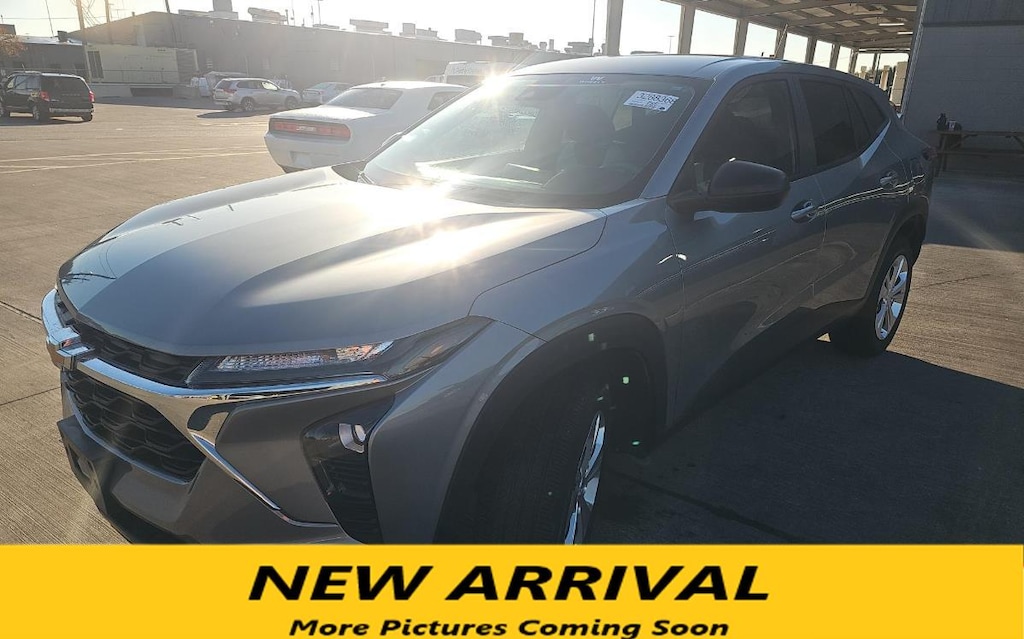 Used 2024 Chevrolet Trax LS SUV