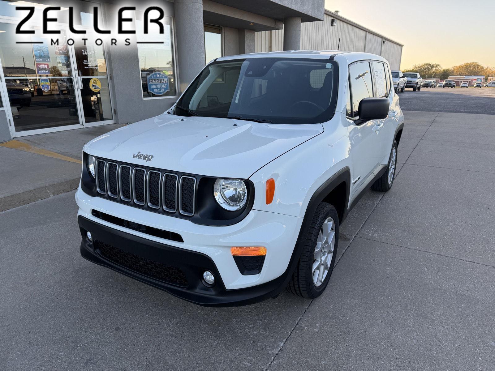 2022 Jeep Renegade Latitude's photo