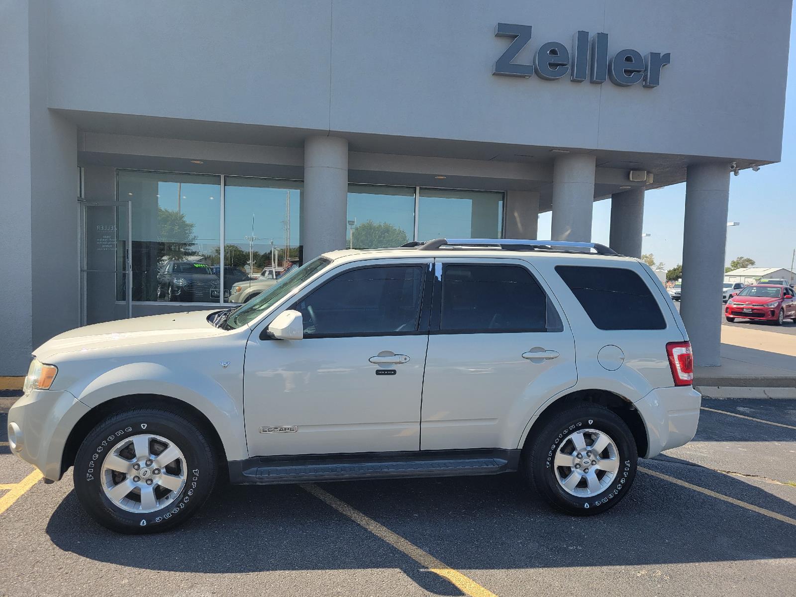 Used 2008 Ford Escape Limited with VIN 1FMCU941X8KA03282 for sale in Arkansas City, KS