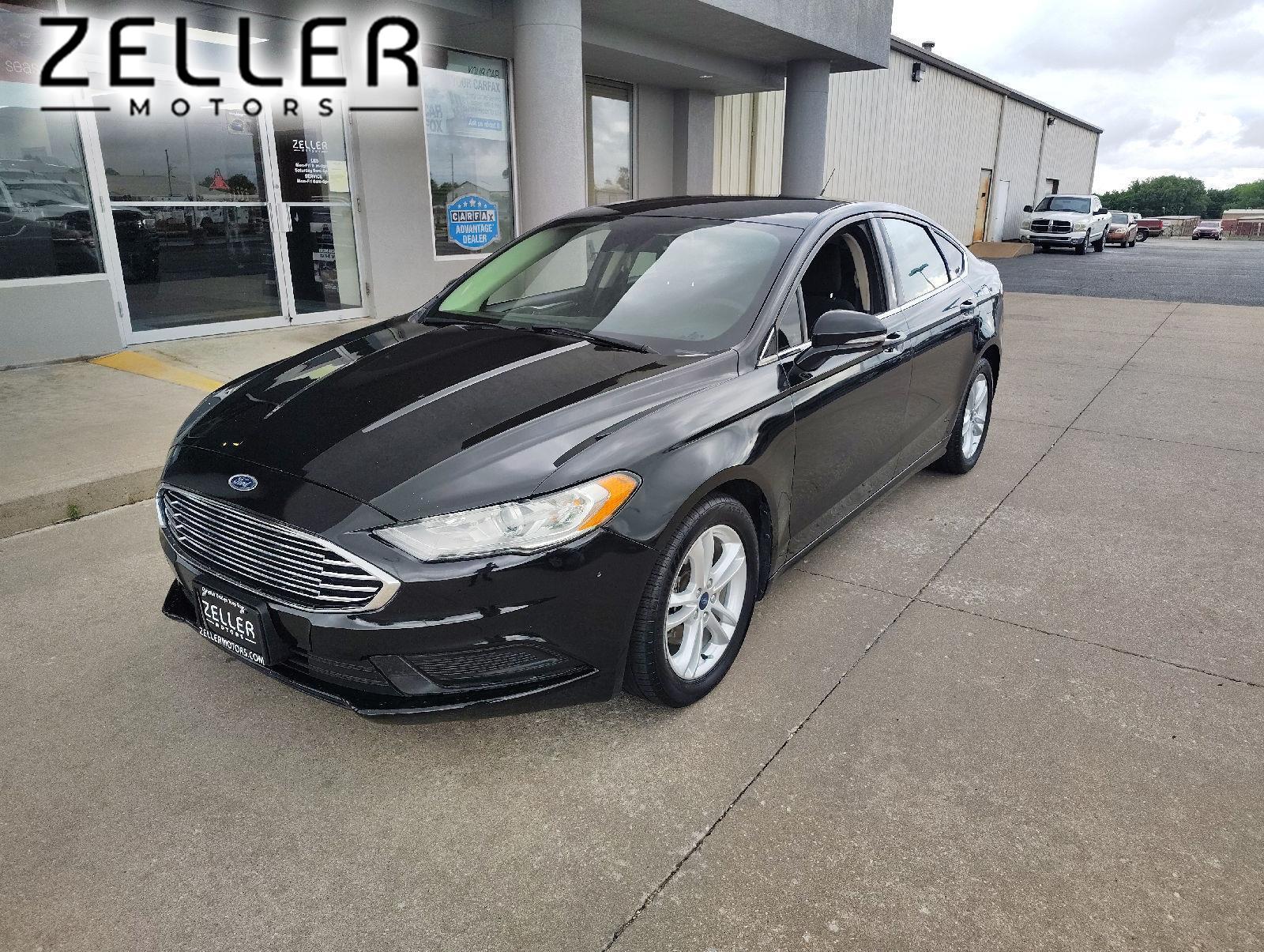 2018 Ford Fusion SE FWD's photo