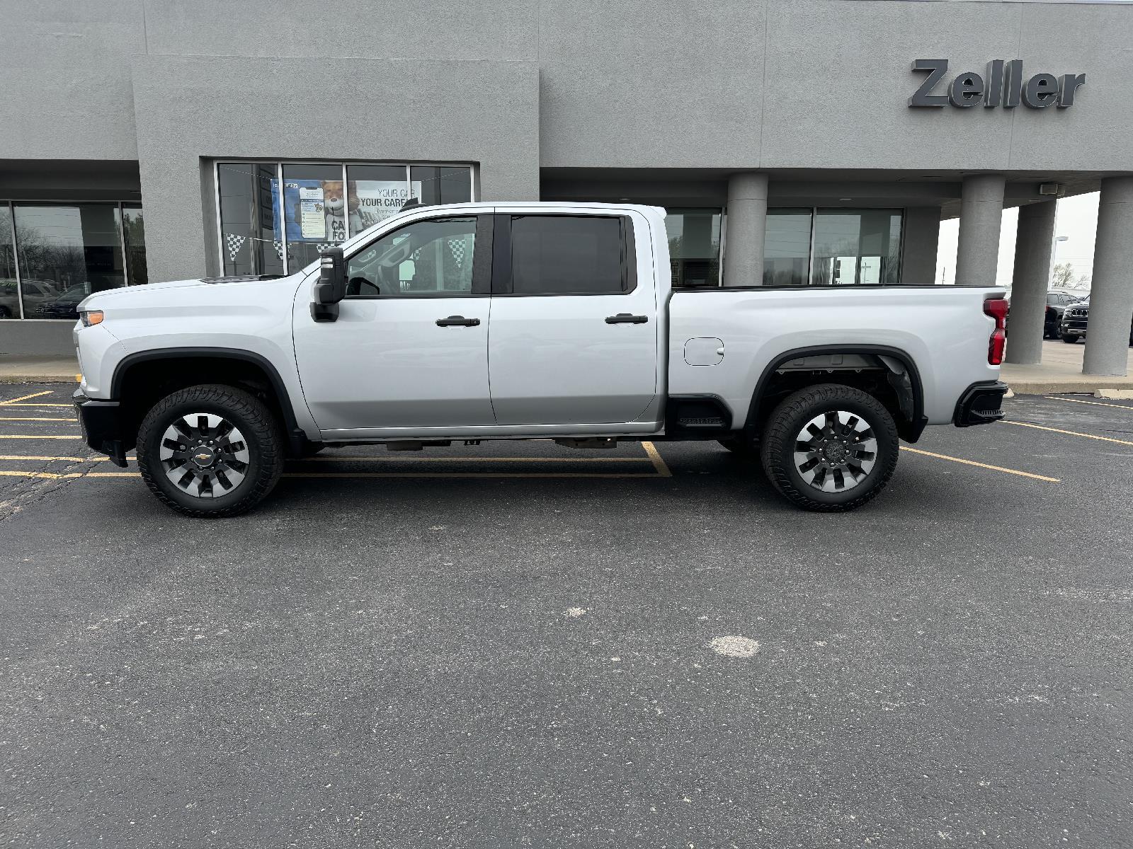 Used 2021 Chevrolet Silverado 2500HD Custom with VIN 1GC4YME79MF270029 for sale in Arkansas City, KS