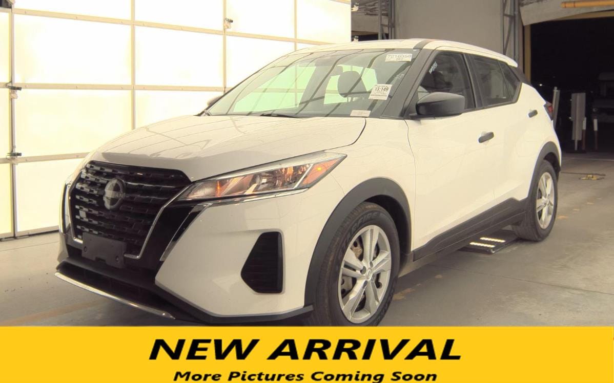 2023 Nissan Kicks S
