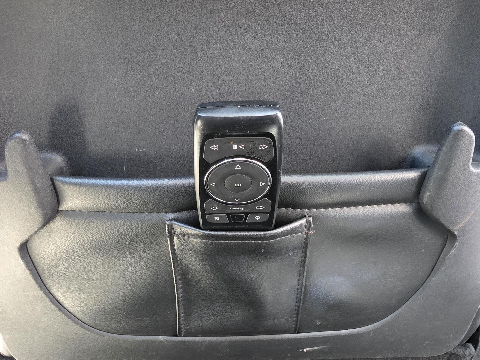 2020 Chrysler Pacifica Hybrid Limited - Photo 48