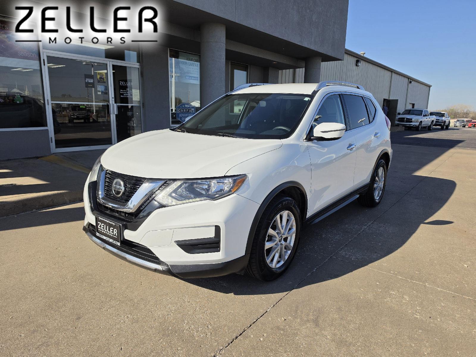 2018 Nissan Rogue SV