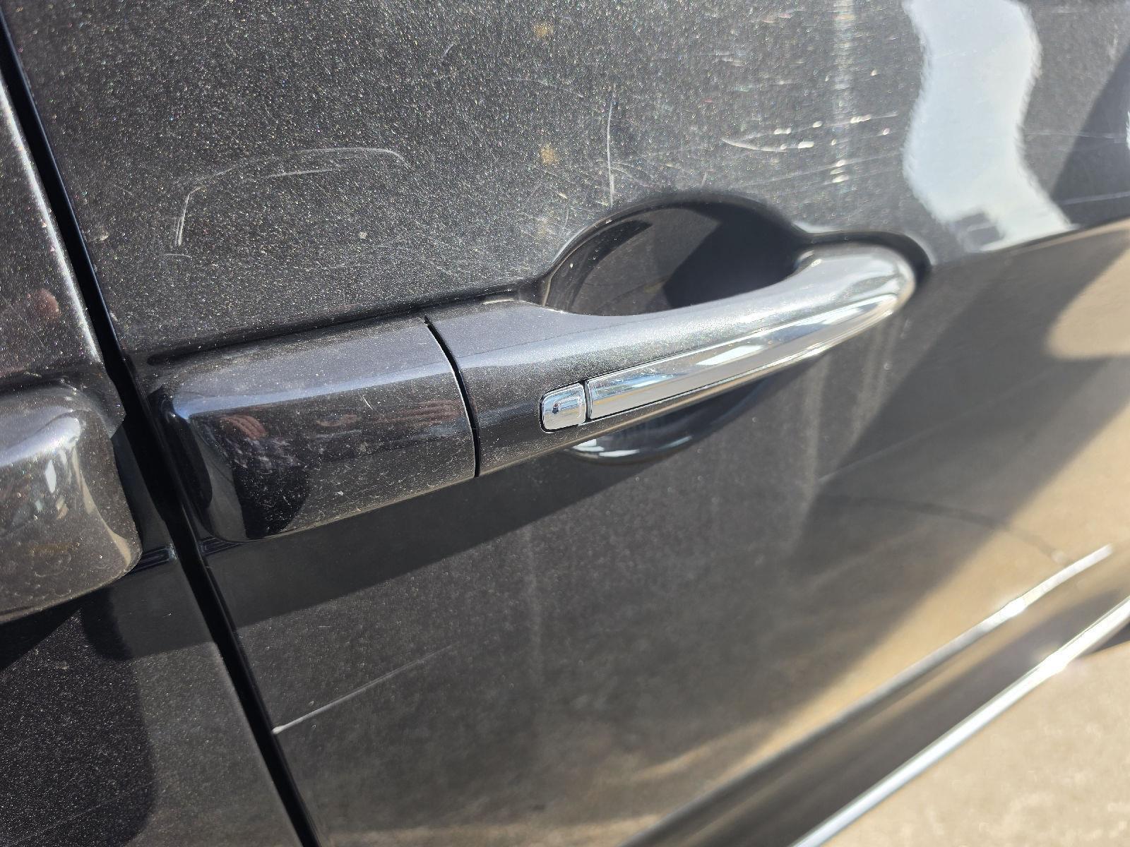 2020 Chrysler Pacifica Hybrid Limited - Photo 35