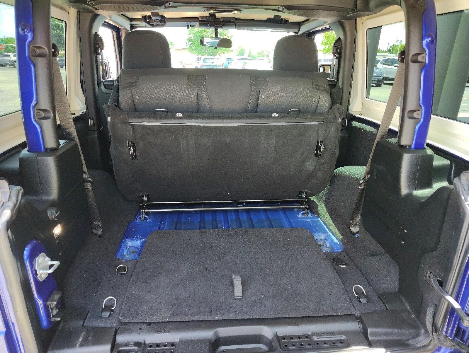 2019 Jeep Wrangler Sport - Photo 25