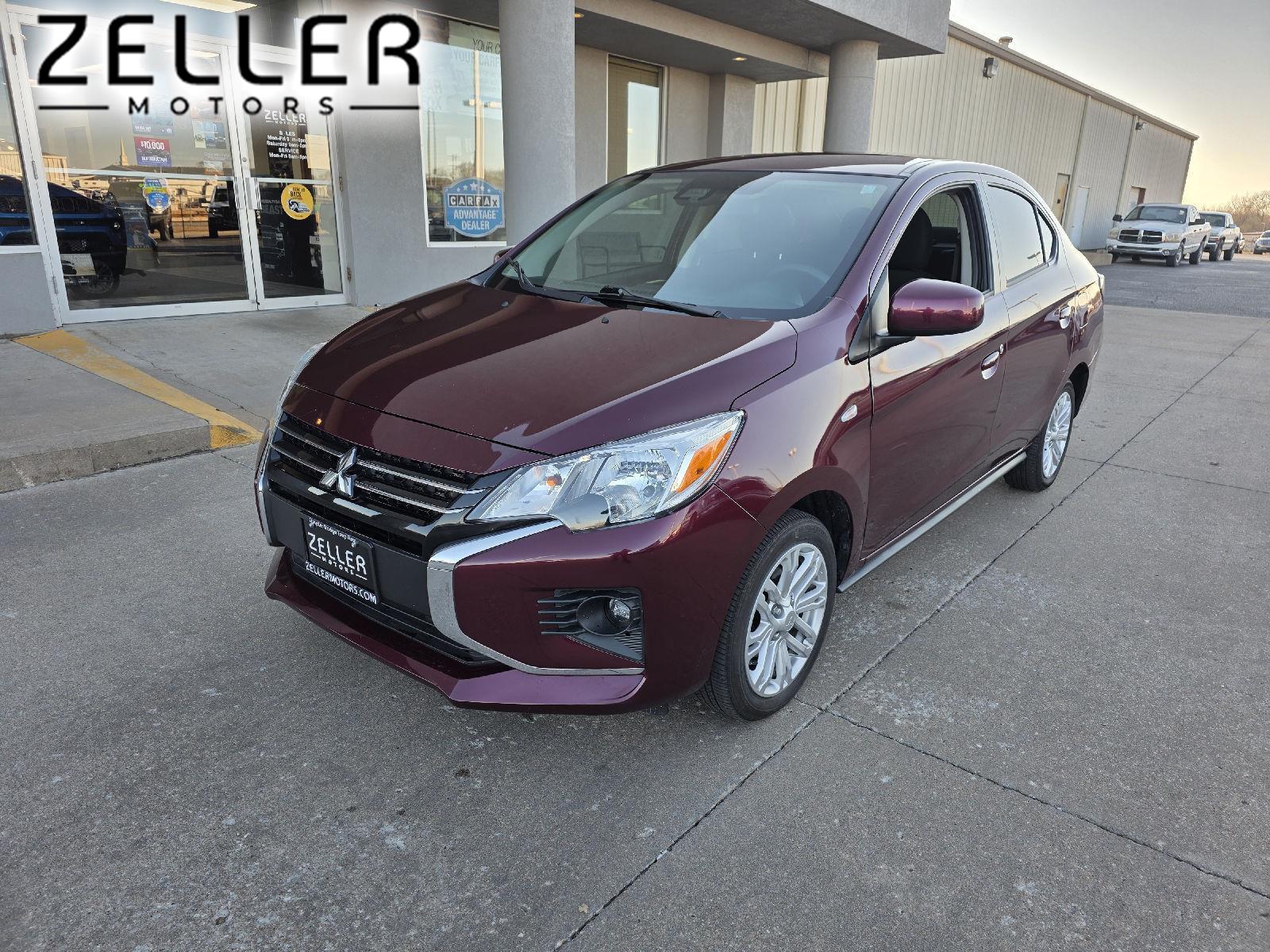 2024 Mitsubishi Mirage G4 LE's photo