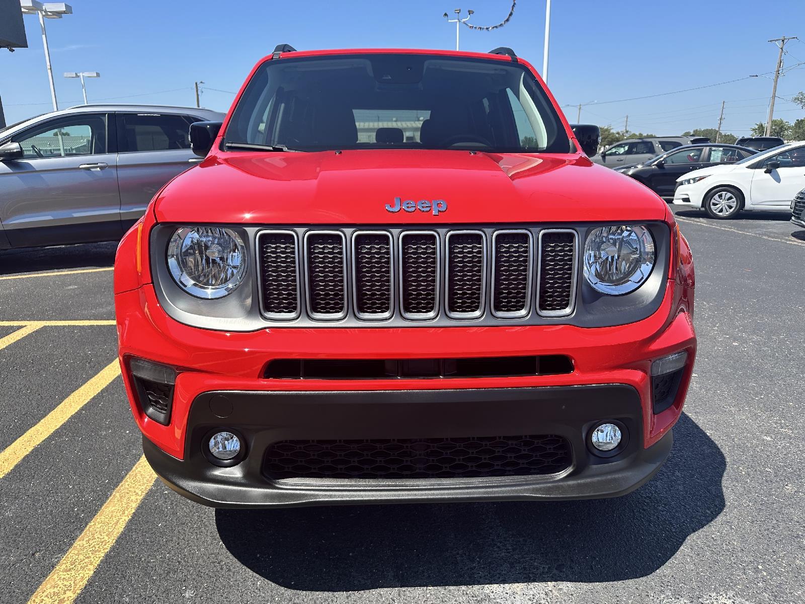 Used 2023 Jeep Renegade Limited with VIN ZACNJDD17PPP41745 for sale in Arkansas City, KS