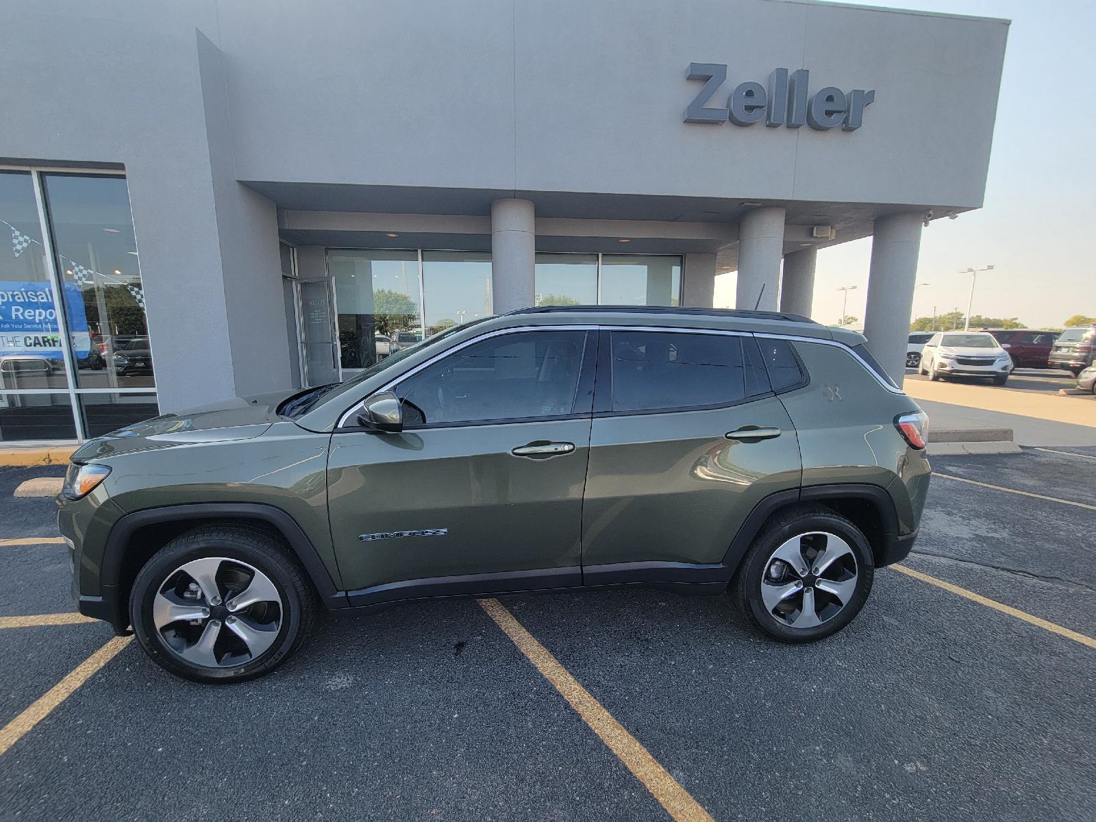 Used 2018 Jeep Compass Latitude with VIN 3C4NJCBB1JT105802 for sale in Arkansas City, KS