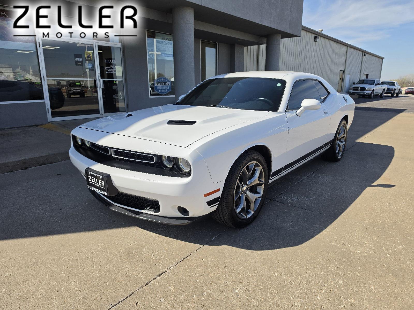 2016 Dodge Challenger SXT