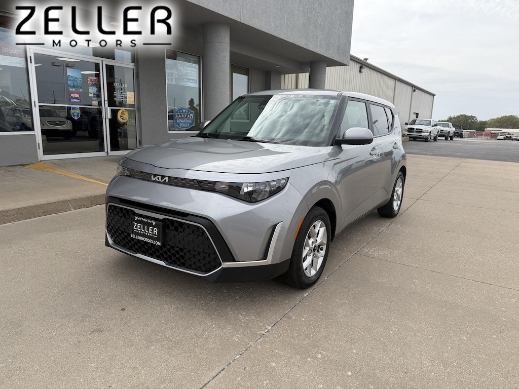 Used 2023 Kia Soul LX Hatchback