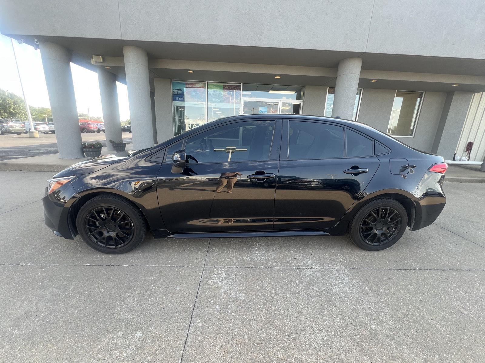 Used 2023 Toyota Corolla LE with VIN JTDB4MEE1PJ003938 for sale in Arkansas City, KS