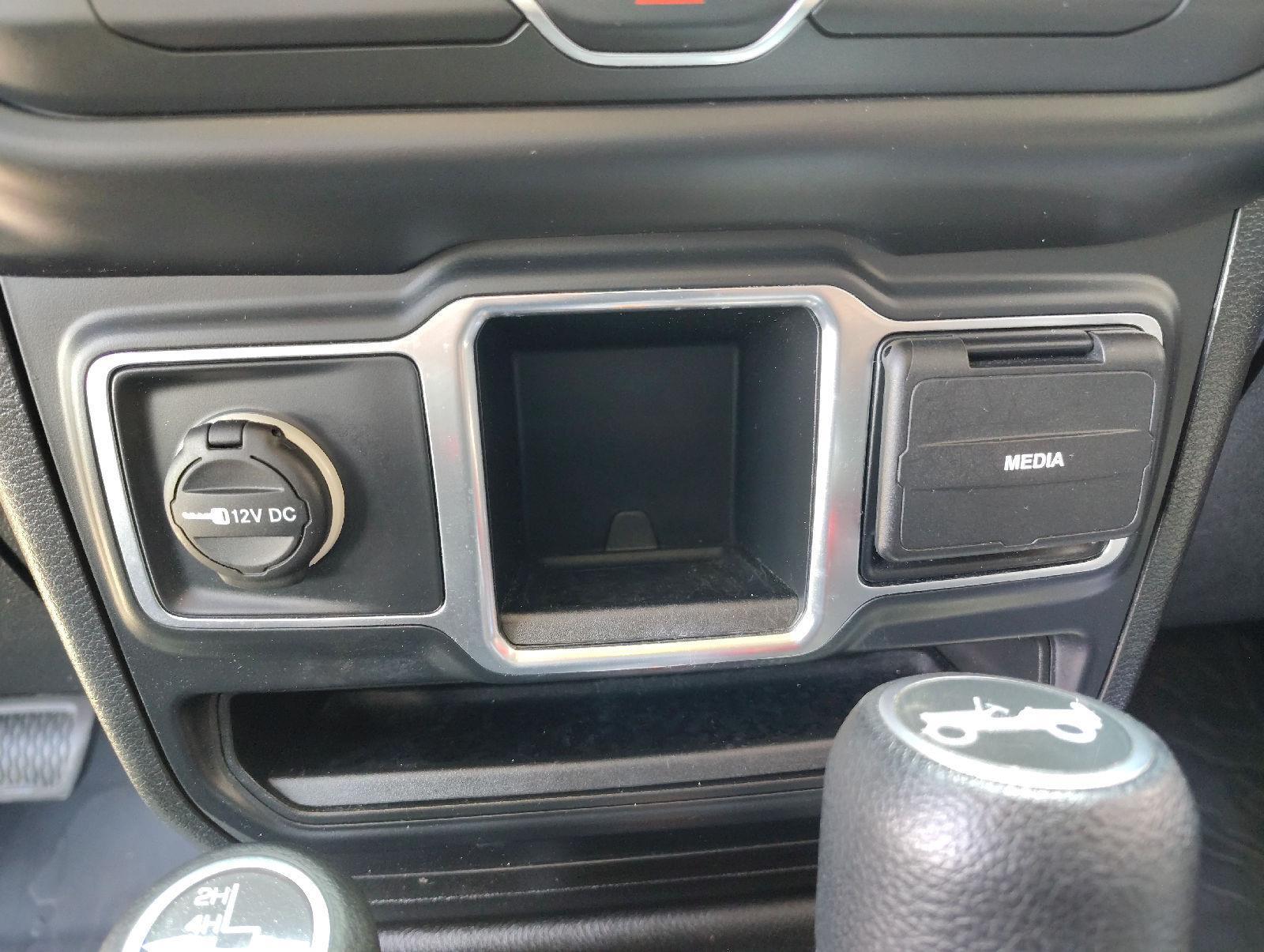 2019 Jeep Wrangler Sport - Photo 18
