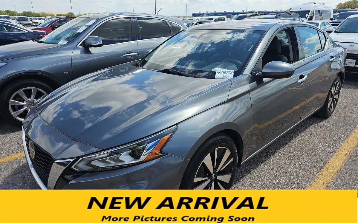 2021 Nissan Altima SV