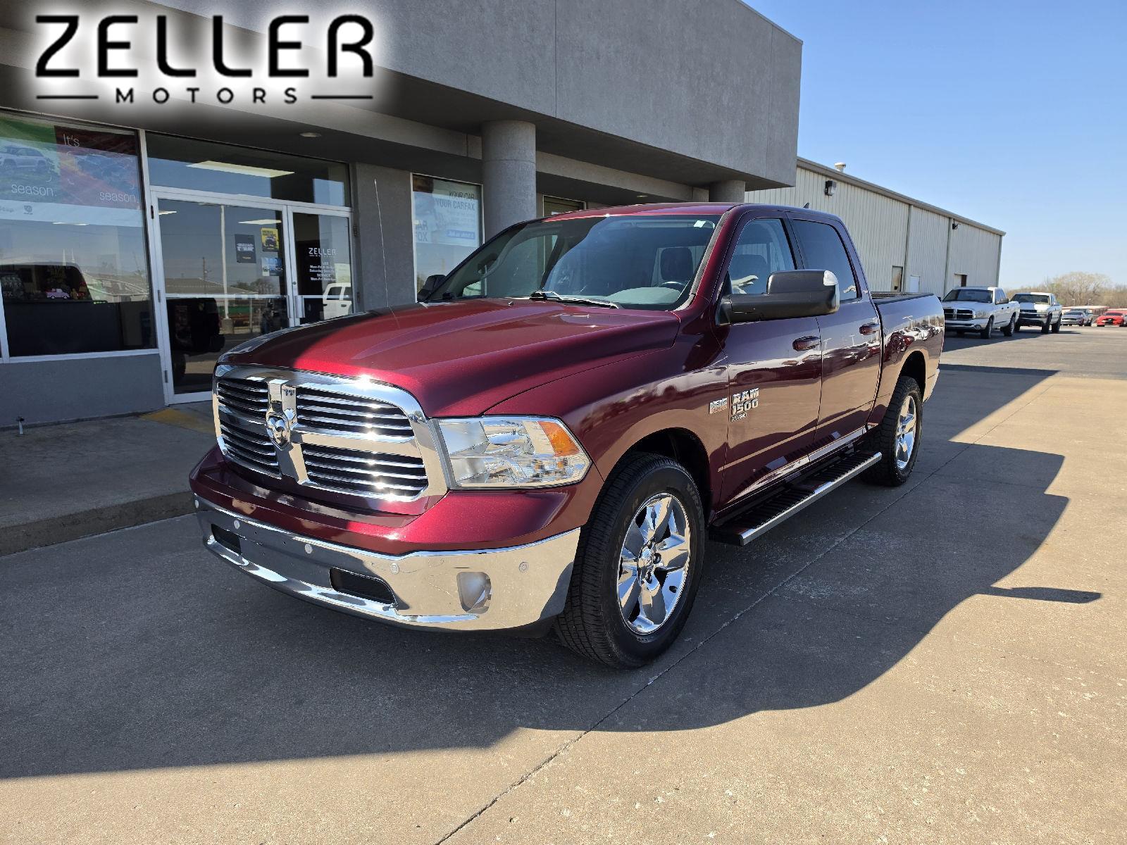 2019 RAM 1500 Classic Lone Star 4x4 Crew Cab 5'7's photo