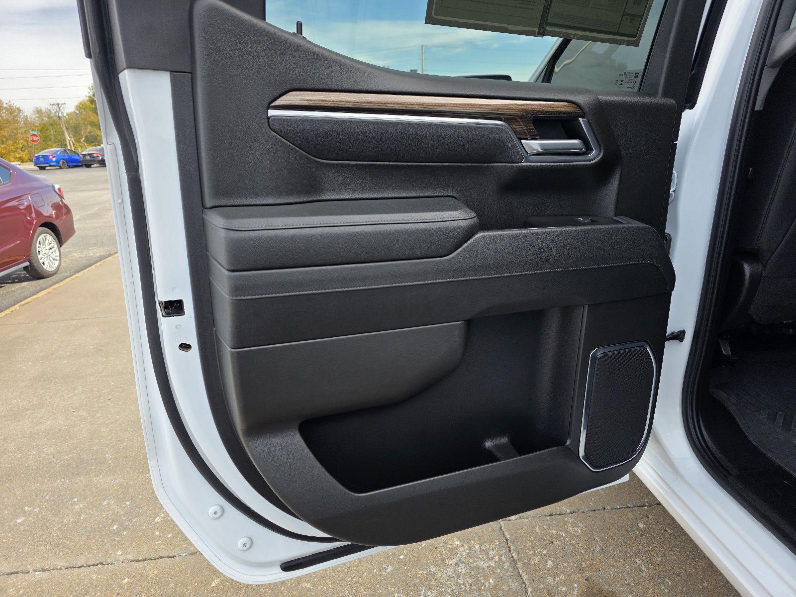 2025 Chevrolet Silverado 1500 LT Trail Boss - Photo 37
