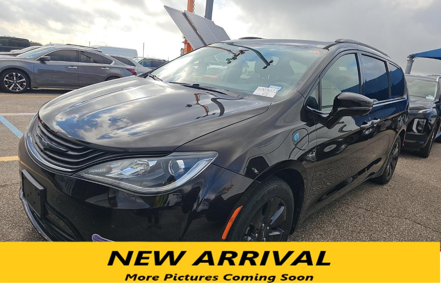 2019 Chrysler Pacifica Hybrid Limited