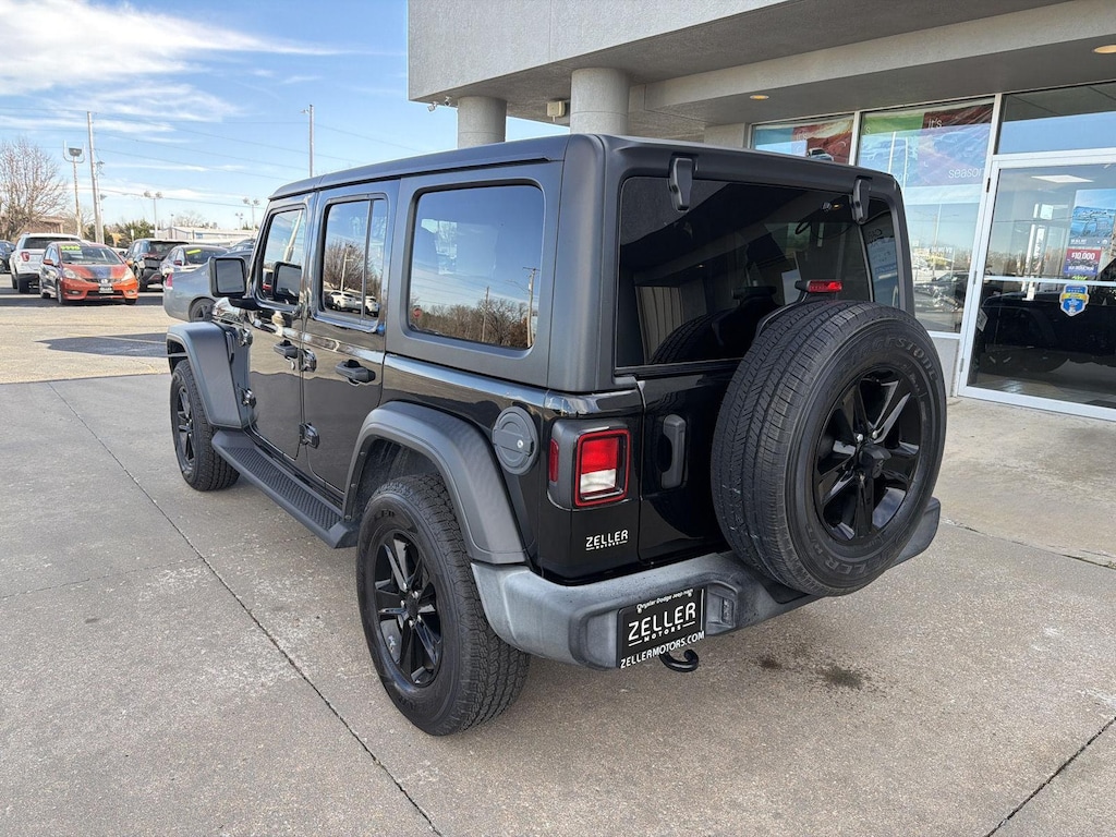 Used 2020 Jeep Wrangler Unlimited Sport Altitude SUV