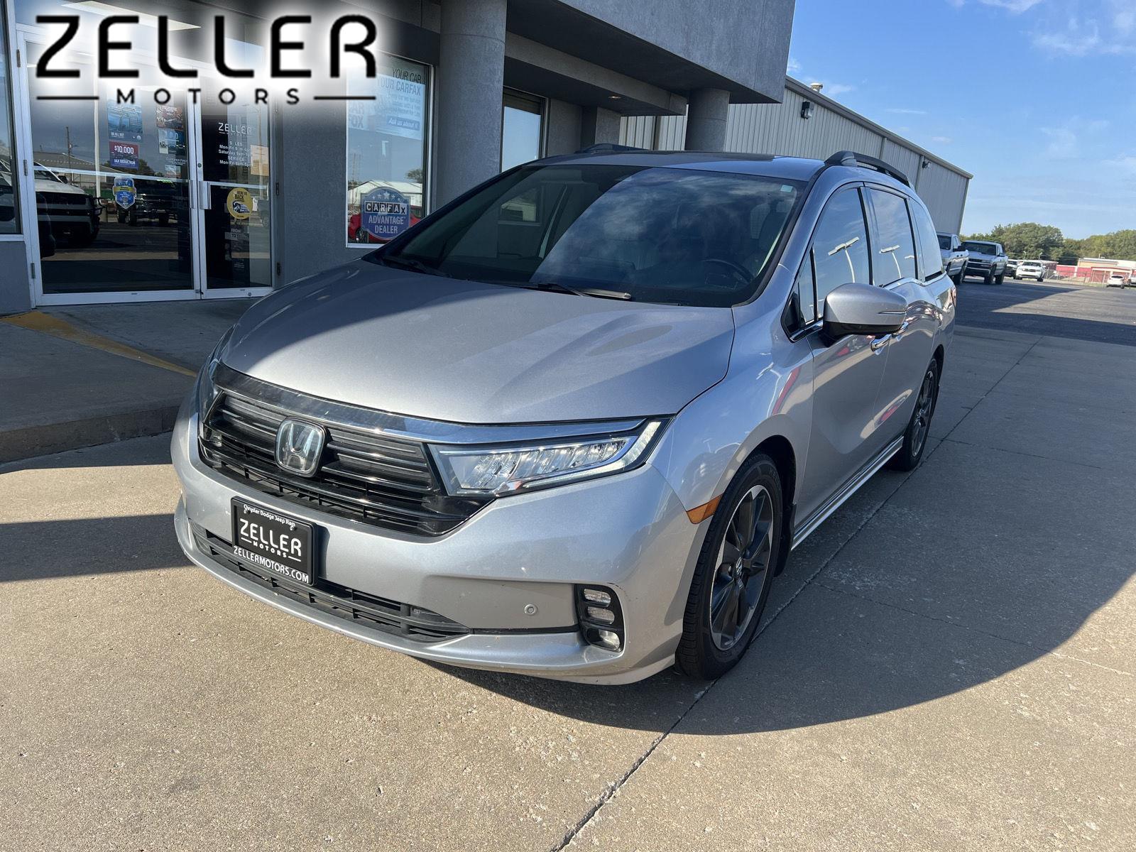 2022 Honda Odyssey Elite's photo
