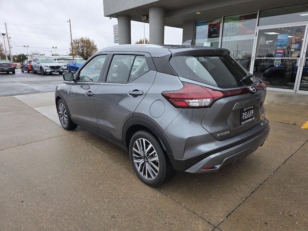 Used 2024 Nissan Kicks SV SUV
