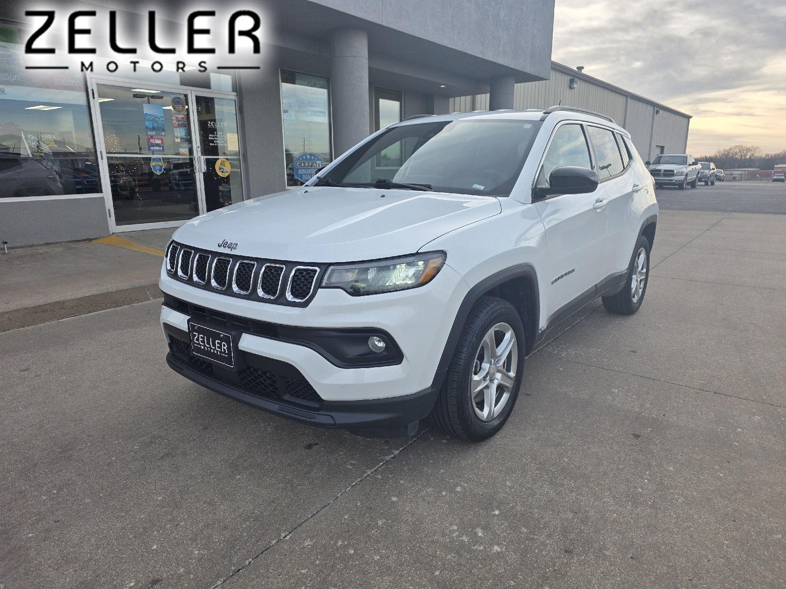 2024 Jeep Compass Latitude's photo