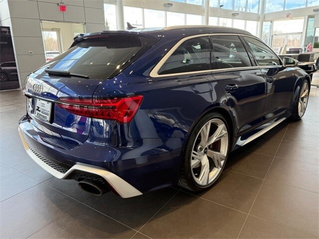 2021 Audi RS 6 Avant photo 3