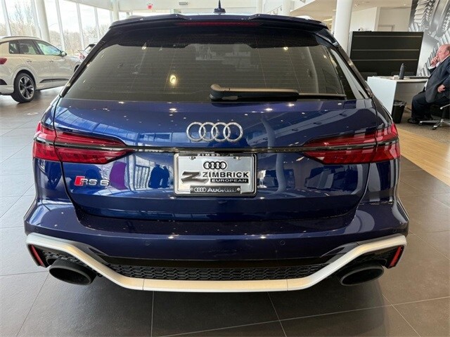 2021 Audi RS 6 Avant photo 4
