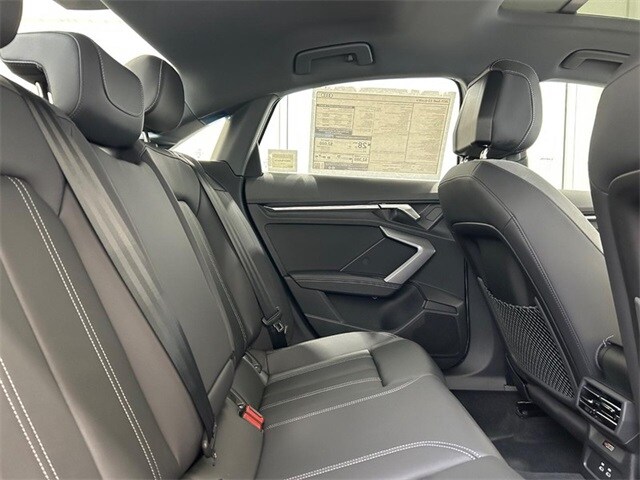 2025 Audi A3 2.0T Premium photo 4