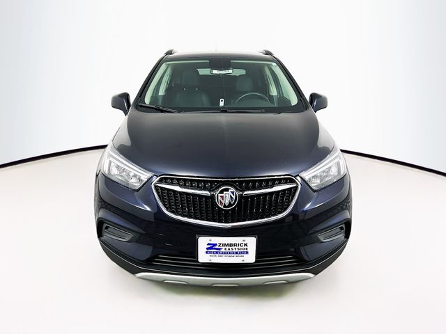 2022 Buick Encore Preferred photo 2
