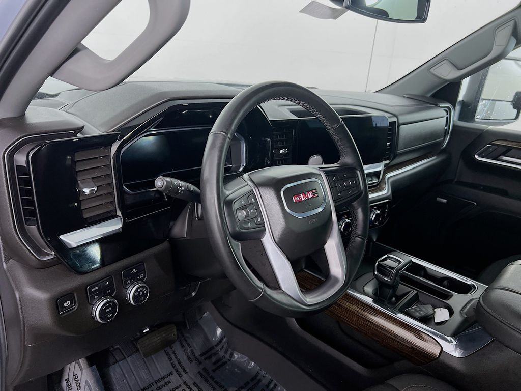 2024 GMC Sierra 1500 Elevation - Photo 8