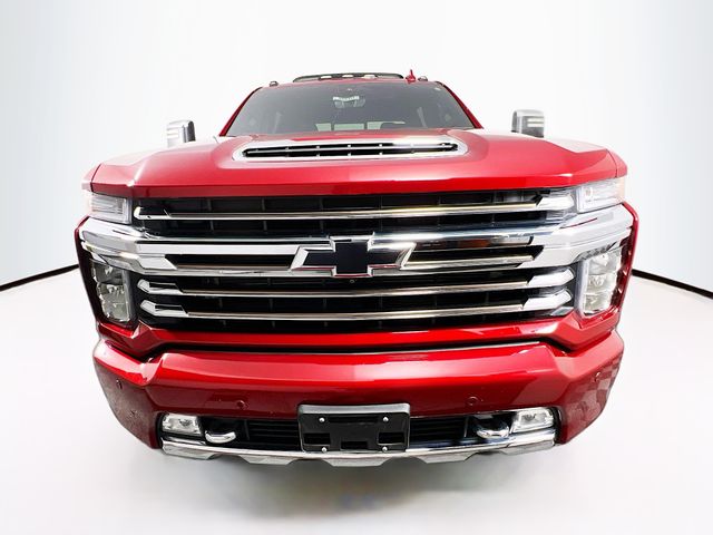 2022 Chevrolet Silverado 3500HD High Country photo 2