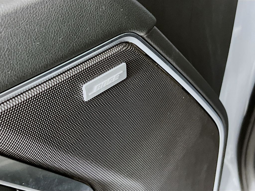 2024 GMC Sierra 1500 Elevation - Photo 17