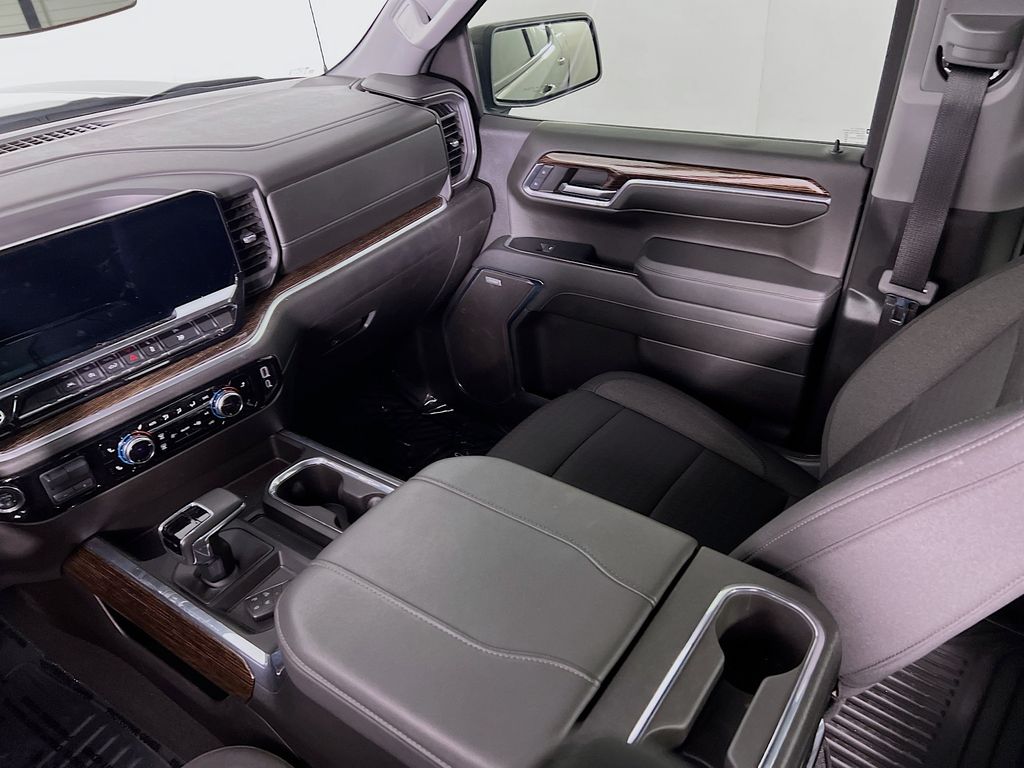 2024 GMC Sierra 1500 Elevation - Photo 22