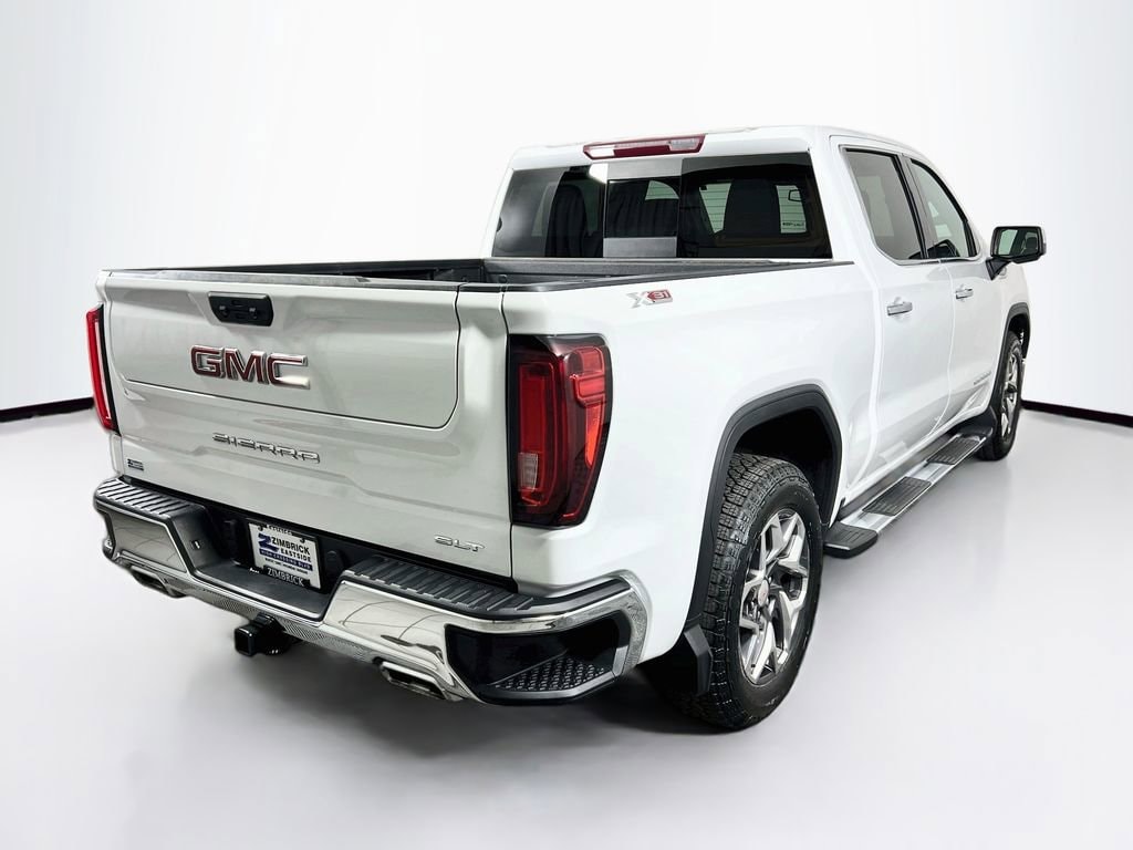 2023 GMC Sierra 1500 SLT - Photo 6