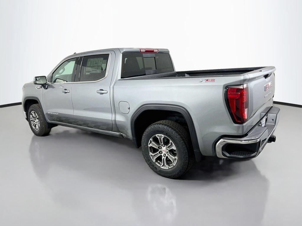 2026 GMC Sierra 1500 SLE - Photo 5