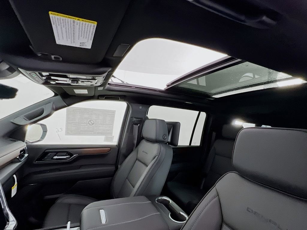 2026 GMC Yukon XL Denali - Photo 22
