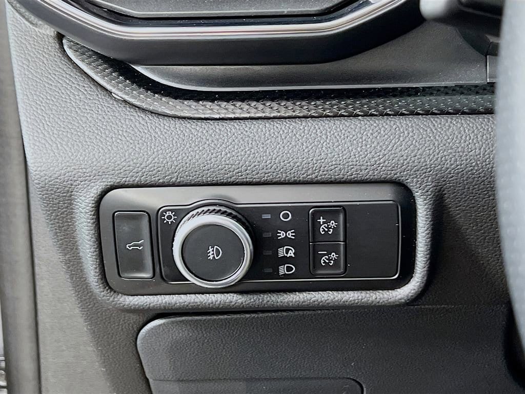 2023 Ford Explorer ST-LINE - Photo 9