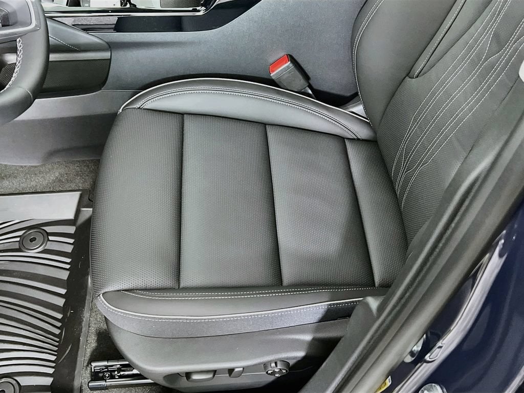 2026 Buick Envision Avenir - Photo 18