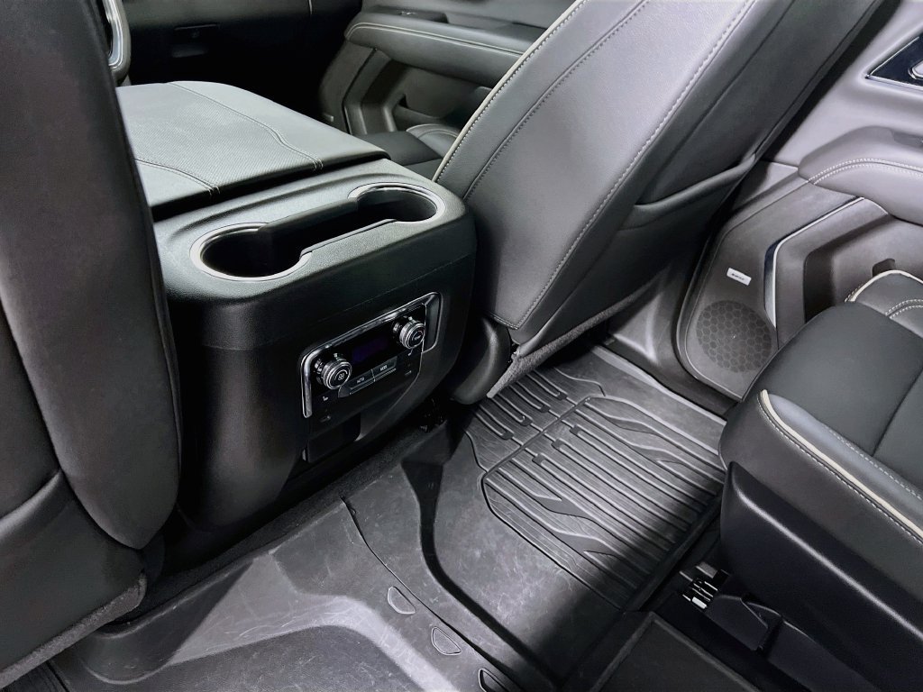 2025 GMC Yukon XL Elevation - Photo 25
