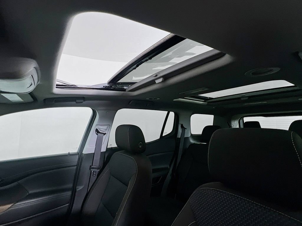 2023 GMC Acadia SLE - Photo 21