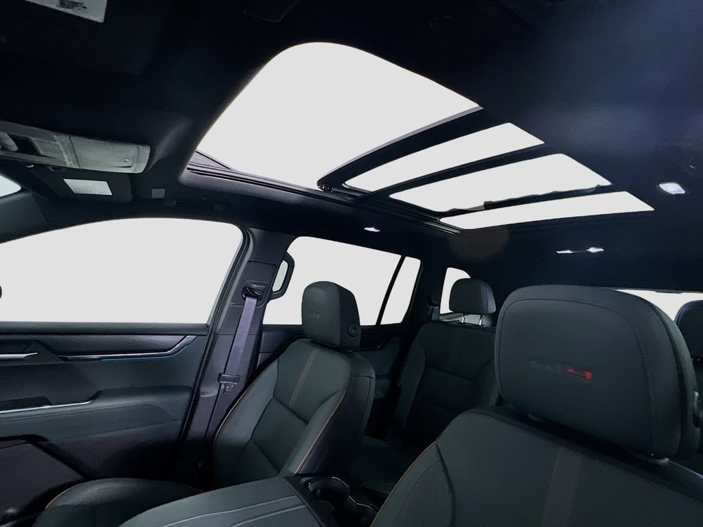 2025 GMC Acadia AT4 - Photo 23