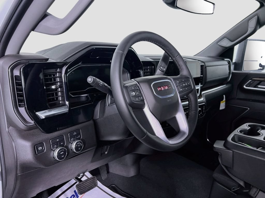2025 GMC Sierra 2500HD SLE - Photo 7