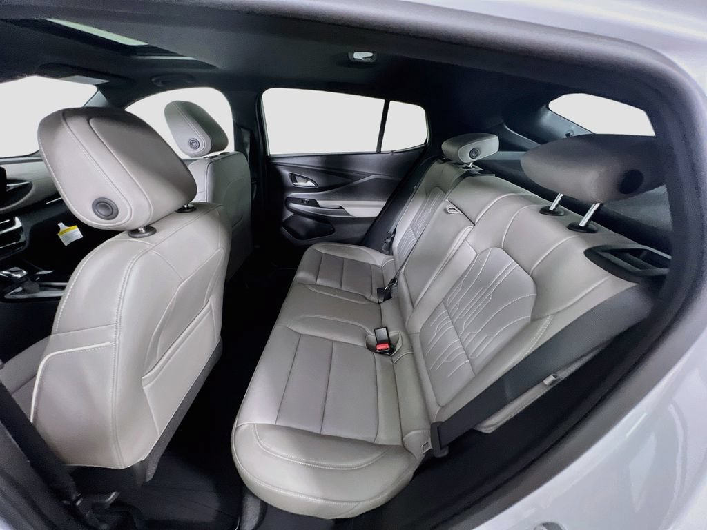 2025 Buick Envista Avenir - Photo 21
