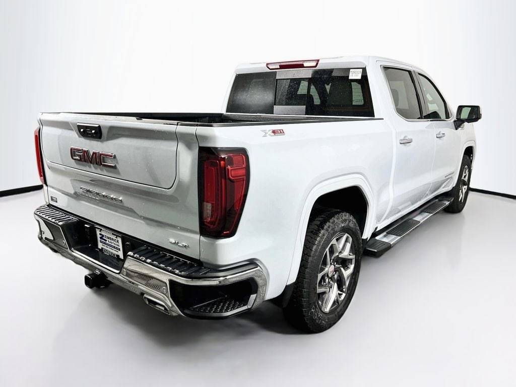 2026 GMC Sierra 1500 SLT - Photo 7