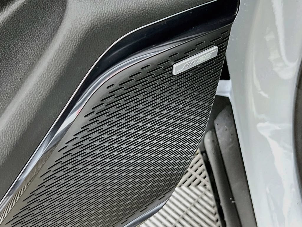 2026 GMC Acadia AT4 - Photo 16