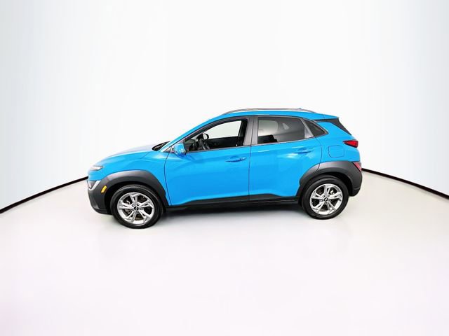 2023 Hyundai Kona SEL photo 4