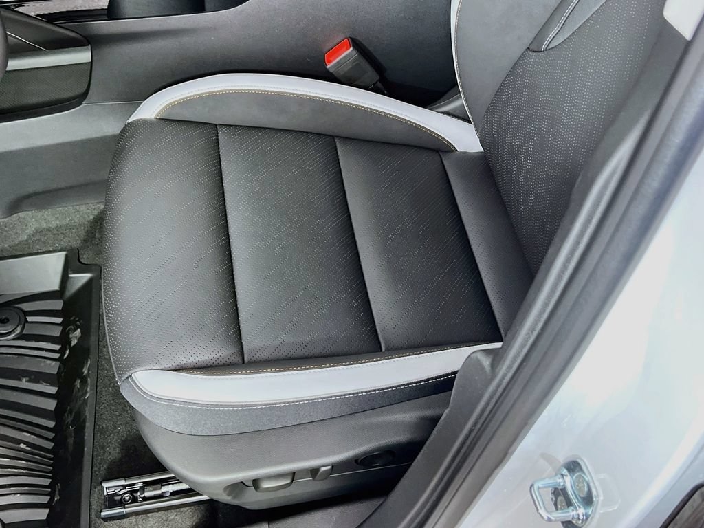 2026 Buick Envision Sport Touring - Photo 18